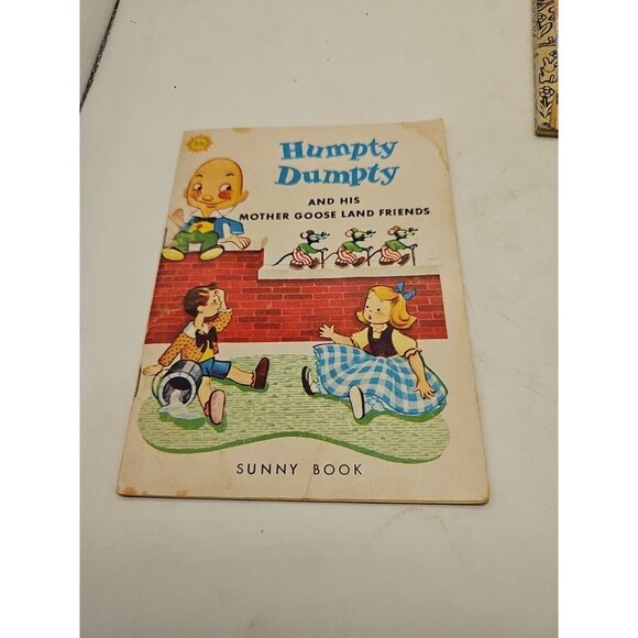 VTG 1969 Book HUMPTY DUMPTY and His Mother Goose Friends  Sunny Books 7" x 5.5" - Picture 1 of 4
